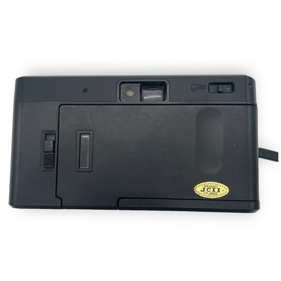 Kodak Film Camera VTG 35mm VR35 Point and Shoot Camera w/ Ektanar Lens - Picture 3 of 8